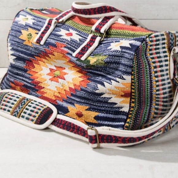 Handmade Southwestern Aztec Tribal Print Duffel Bag - Picture 2 of 10
